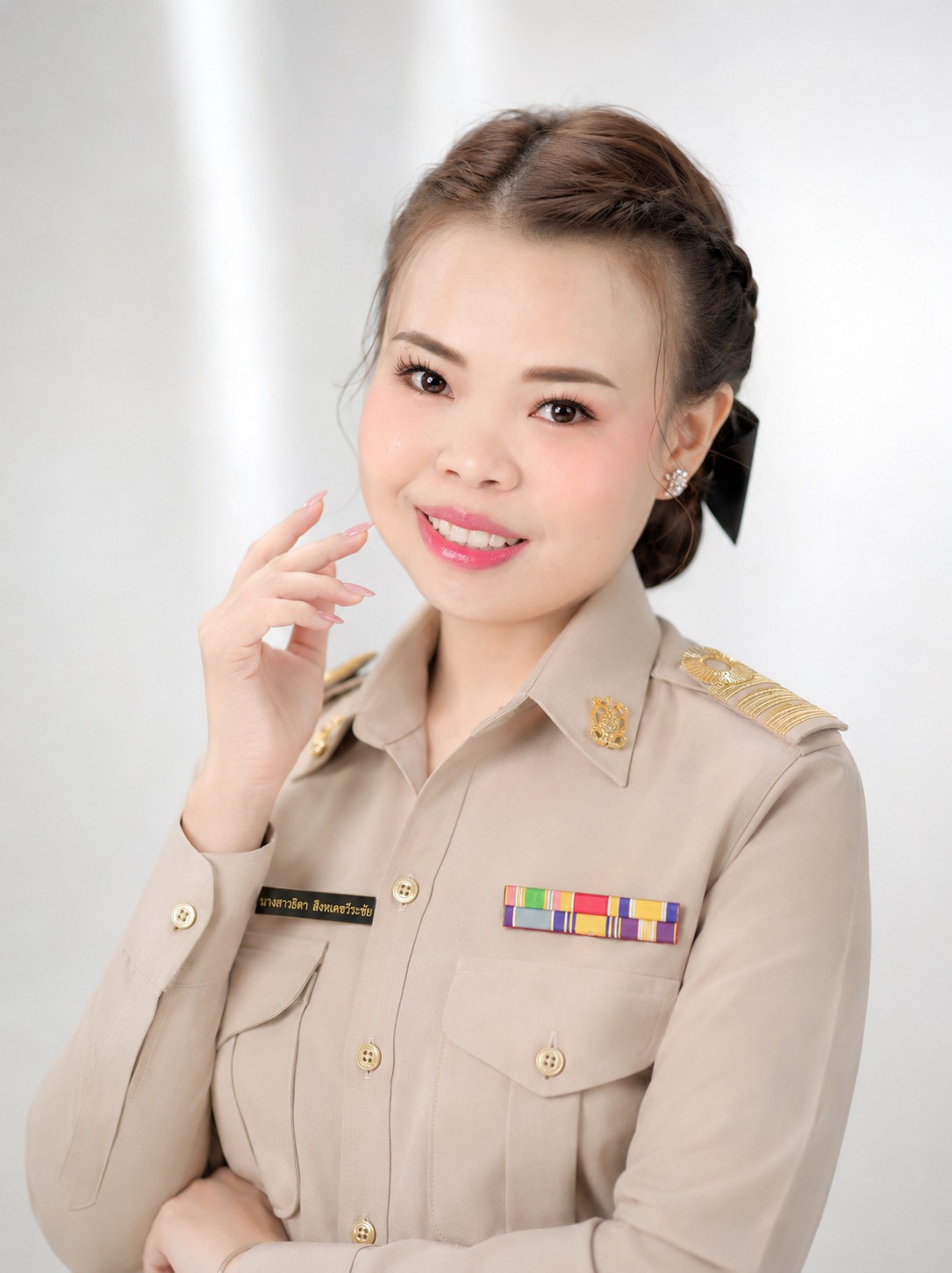 นางสาวธิดา สิงหเดชวีระชัย